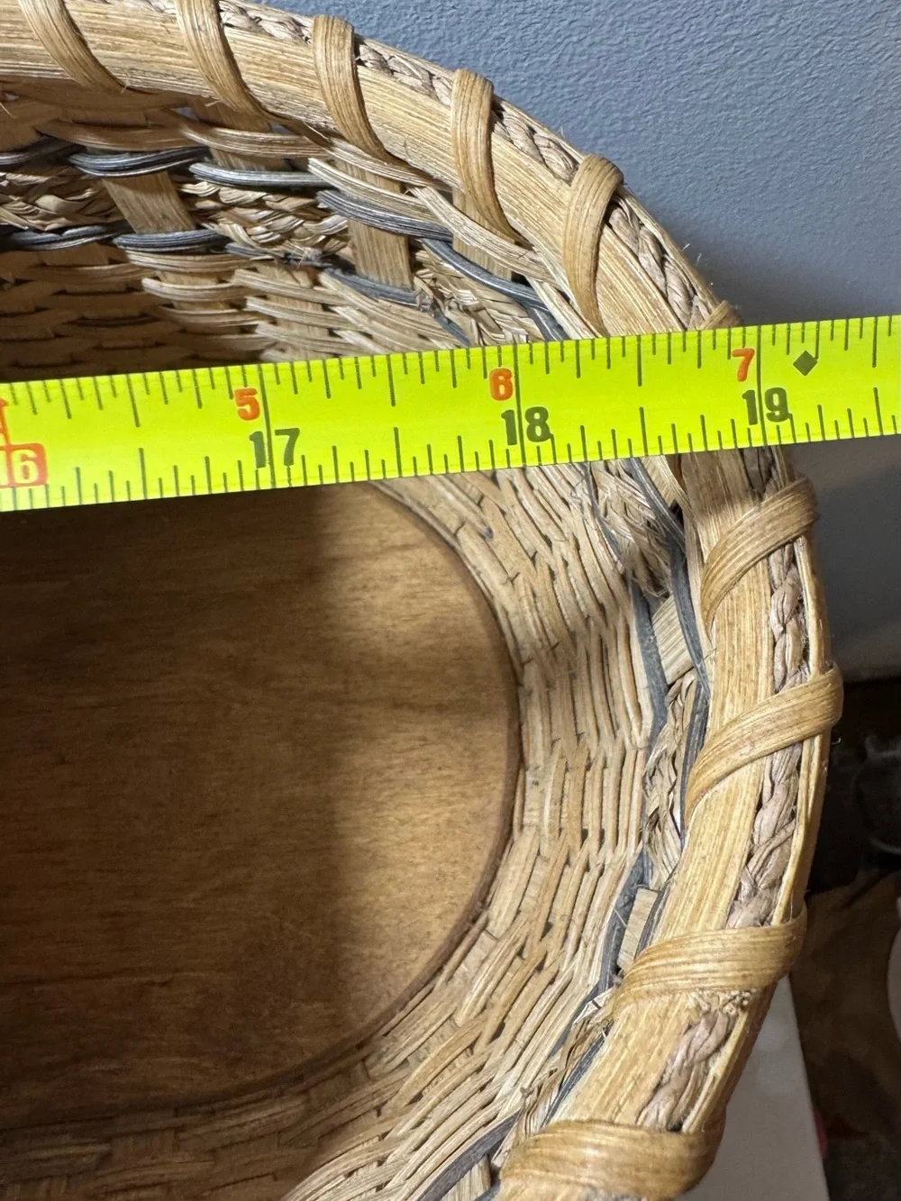 VTG Heart Handle Quilt Maker Caddy Basket w Wood Bottom -CottageCore/GrandmaCore